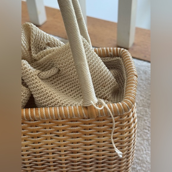 The Sak Elliott Lucca Woven Wicker Basket Bag Drawstring Coastal Market Tote - Picture 7 of 8